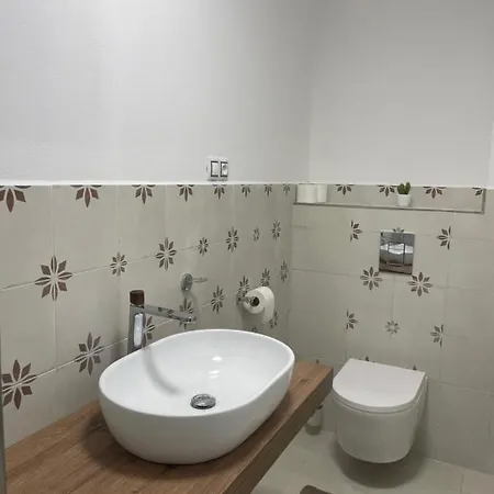 - Dobre Vino منزل ريفي